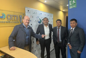 Visita Manglano Ecuador Ab23 01
